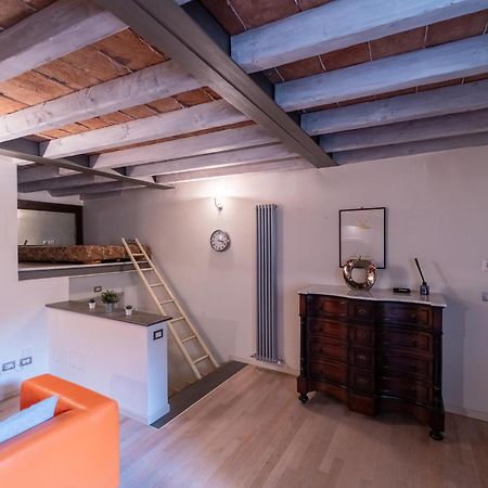 Realkasa Schiavonia Studio Bologna Eksteriør bilde